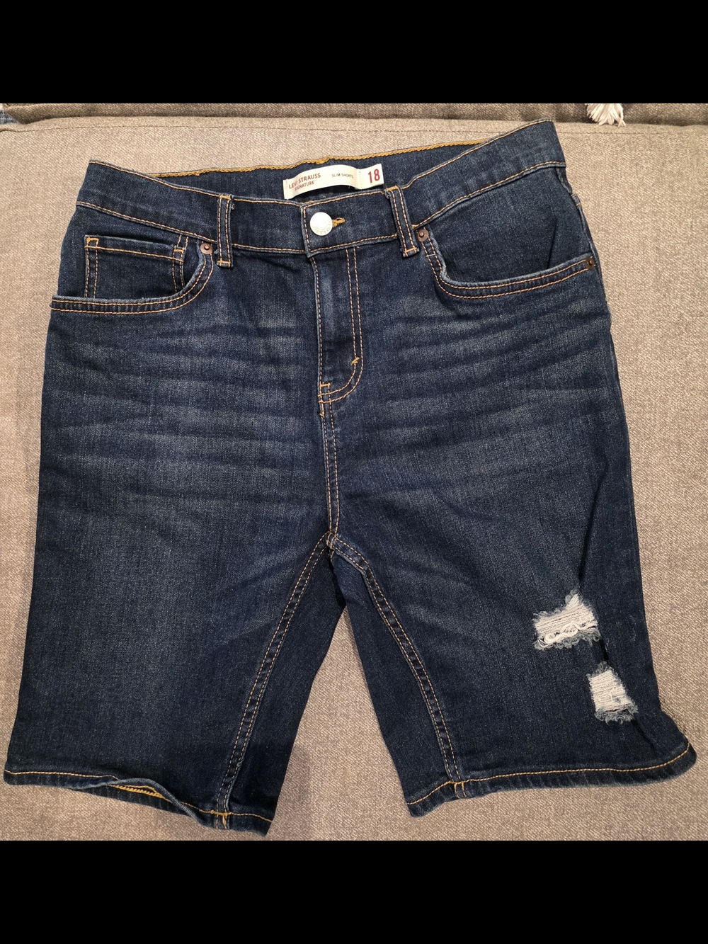 Boys Levi's Dark Blue Denim Slim Shorts with Contrast Yellow Stitching Size 18